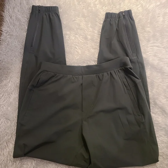 Lululemon Men's Surge Jogger - Picture 8 of 12